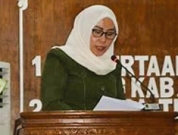 Melestarikan Budaya,Muntamah Dukung Masyarakat Lestarikan Sedekah Bumi