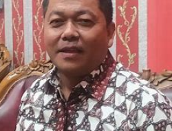 Larangan Karaoke Saat Bulan Ramadhan,Ali Dukung Kebijakan Tersebut