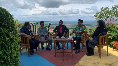 Bupati Sayed Jafar Berdialog Dengan Guru Kampus Perlis Malaysia Promosikan Wisata Kotabaru