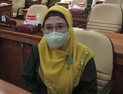 Sistem Zonasi,Maesaroh Dorong Disdikbud Untuk Koordinir Beri Keadilan Masyarakat