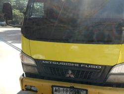 Truk Isi BBM Melebihi Kapasitas di Salatiga, Terekam Kamera
