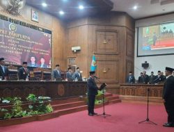 Resmi Dilantik Gantikan Ayahandanya di DPRD Pati, Ulin Nuha Diharap Menjadi Penyambung Aspirasi Rakyat