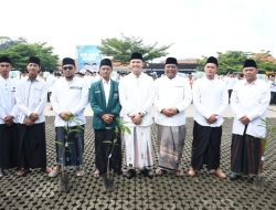 Omang Abdul Somad Hadiri HSN 2025 di Majalengka: Launching Ecotheology Pesantren Dan Penyerahan 2.025 Bibit Pohon Untuk Penghijauan