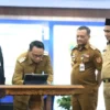 Ketua DPRD Pati Dampingi Plt Bupati Pati Hadiri Penandatanganan Pakta Integritas Antikorupsi dari Pemprov Jateng