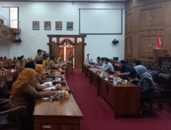 DPRD Kabupaten Pati Terima Audensi PPPK Paruh Waktu Tuntut Upah yang Diterima Belum Layak