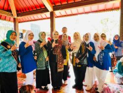 Hasil Karya Anak Bangsa,150 Anak Sulap Serbuk Kayu Jadi Karya Motif Ukir
