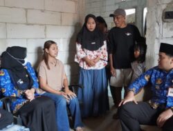 Kepedulian Wabup Jepara Kunjungi Keluarga Korban KMP Virgo, Dua Warga Masih dalam Pencarian